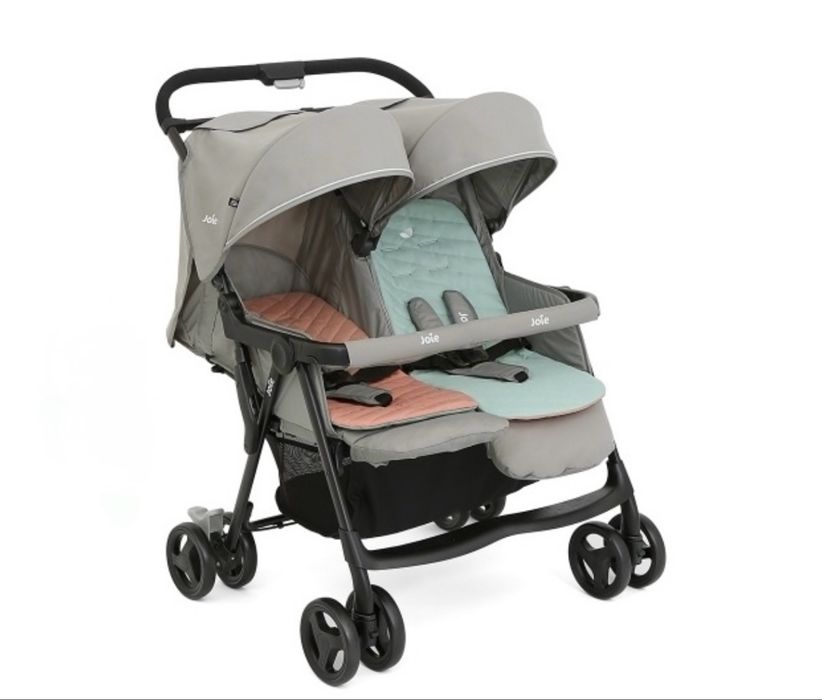 Продаю коляску новая