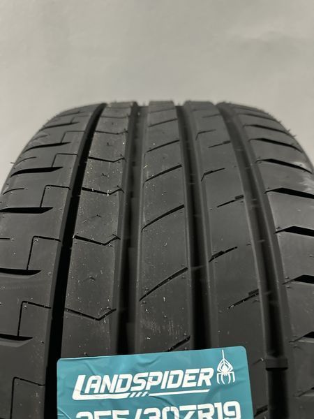 Нови летни гуми LANDSPIDER UHP 255/30R19 91Y XL БОРД 2553019