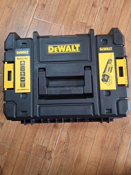 Vănd multifuncțională Dewalt
