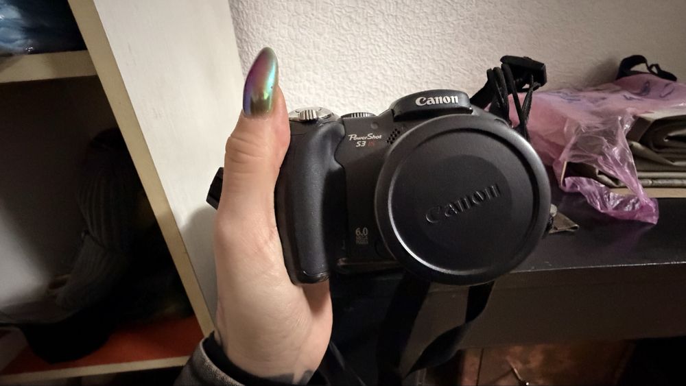 Canon PowerShot S3 IS