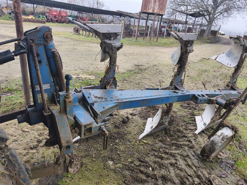 Plug reversibil hidraulic rabeverk