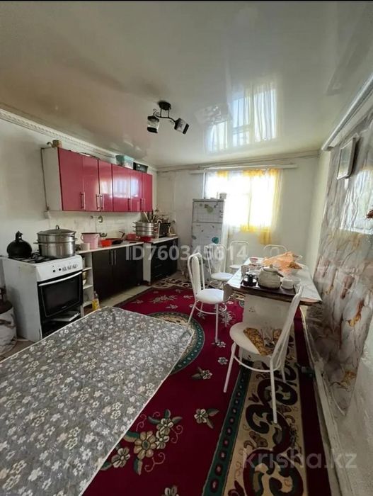 продам дом на земле 4 комната