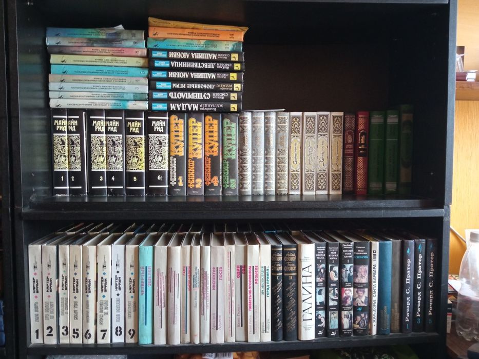 Продам книги в основном сборники