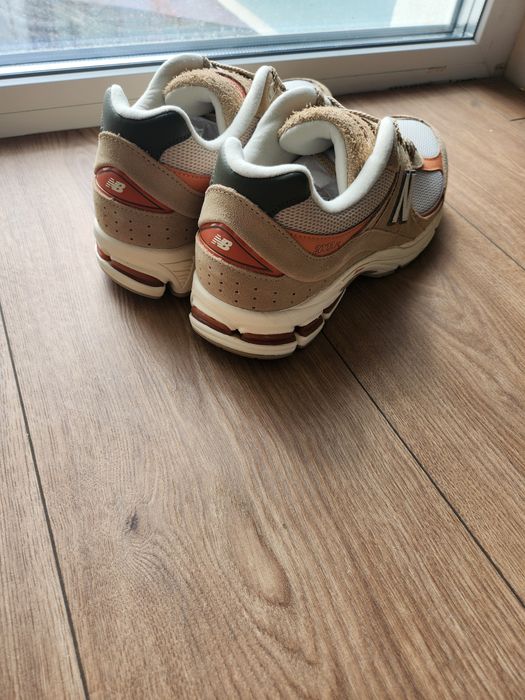 New Balance 2002R bej