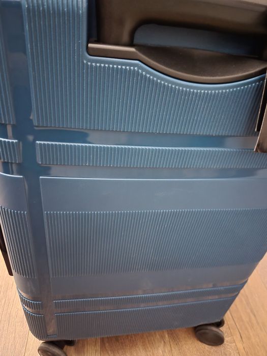 Неразличим от нов куфар