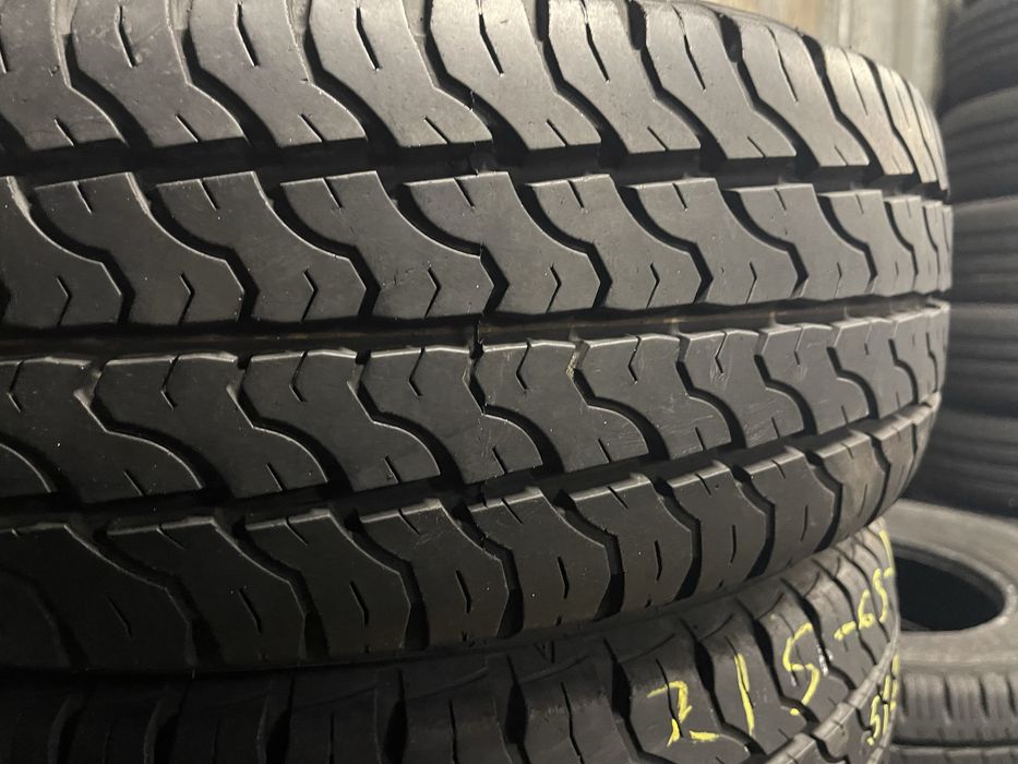 215 65 16 C бусови гуми Dunlop