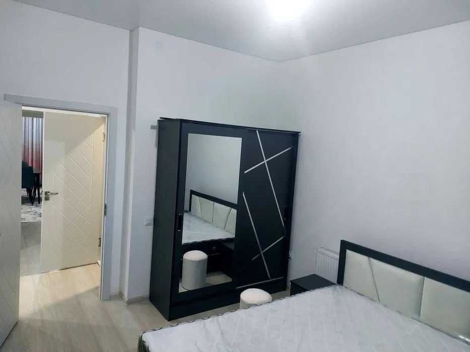 Арендага Яшнабод тумани, Олмос метро 64 кв.м-2-хонали янги уй.