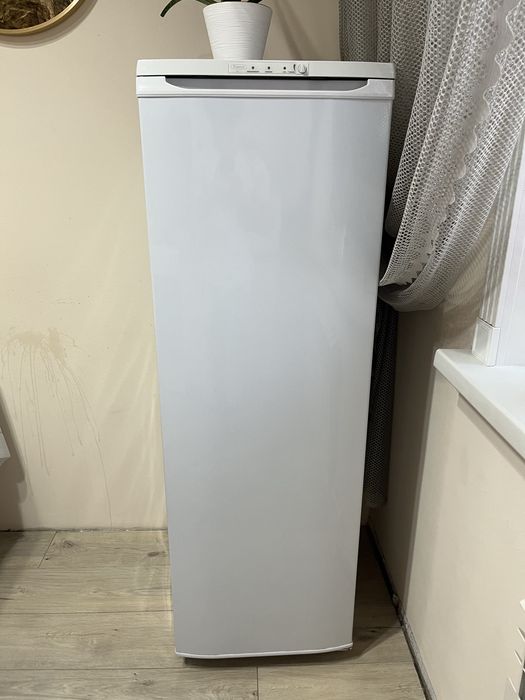 Морозильник Бирюса 116