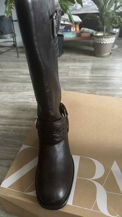 Нови, черни ботуши на ZARA, 38 номер