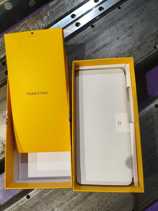 Realme 14x 5G 128GB + 6GB RAM