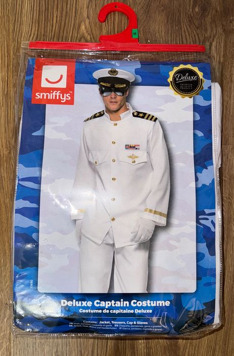 Висококачествен, луксозен, мъжки костюм на капитан - 4 части