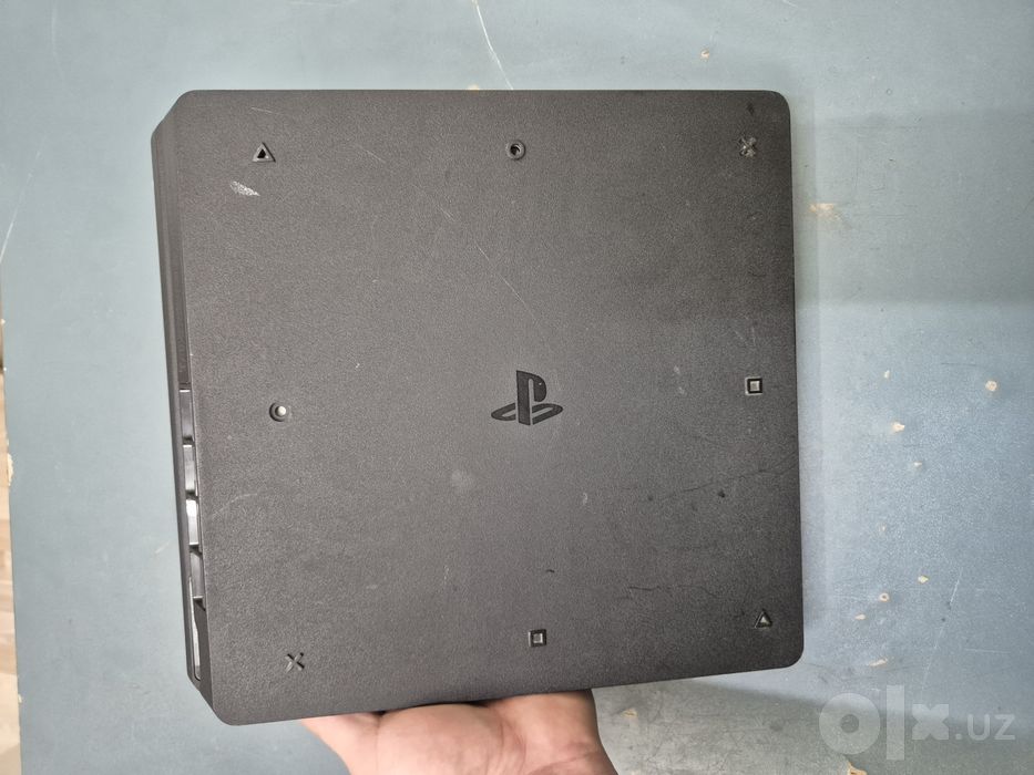 Продам Playstation 4 slim 1tb 13.00 hen