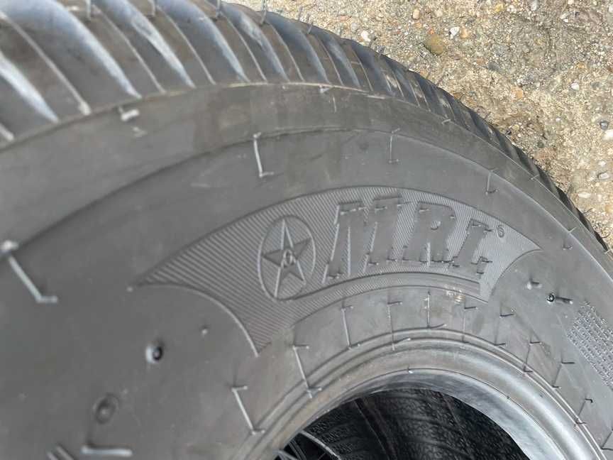 Anvelope 400/60-15.5 noi marca MRL pentru remorca cu 16 pliuri