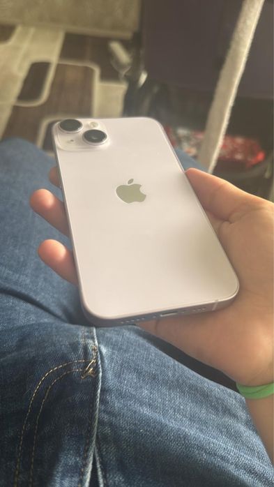 Айфон 14, фиолетовый