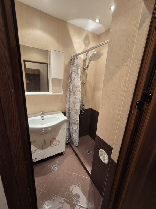 Дава се под наем Четиристаен апартамент в София, Свобода - 83 кв.м за 698.7 € - Снимка #16