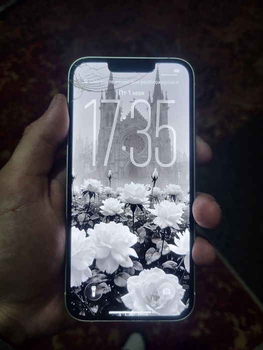 IPhone 13, 85% Акб