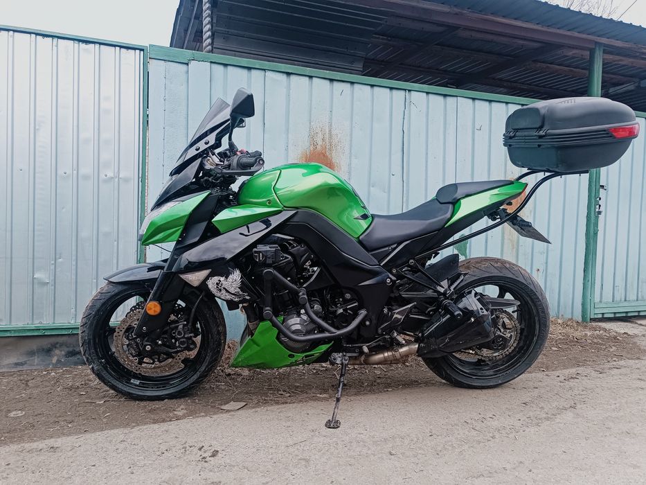 Мотоцикл Kawasaki z1000
