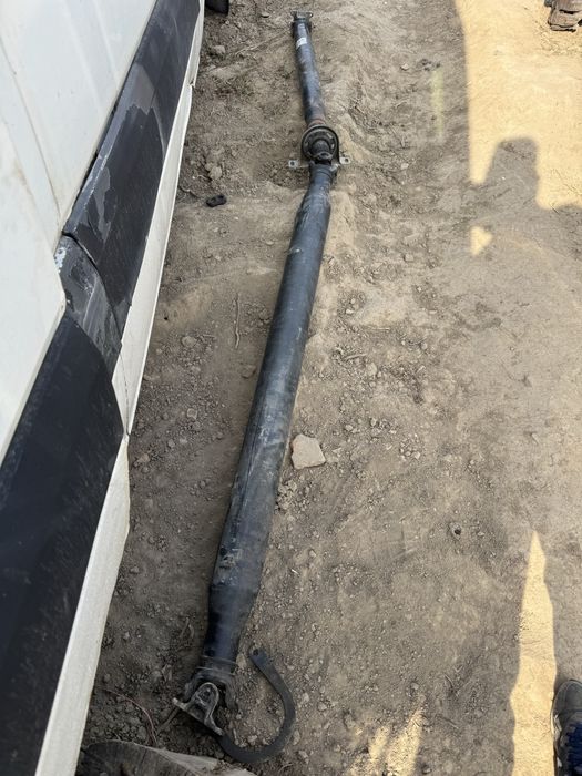 Продавам кардан vw crafter