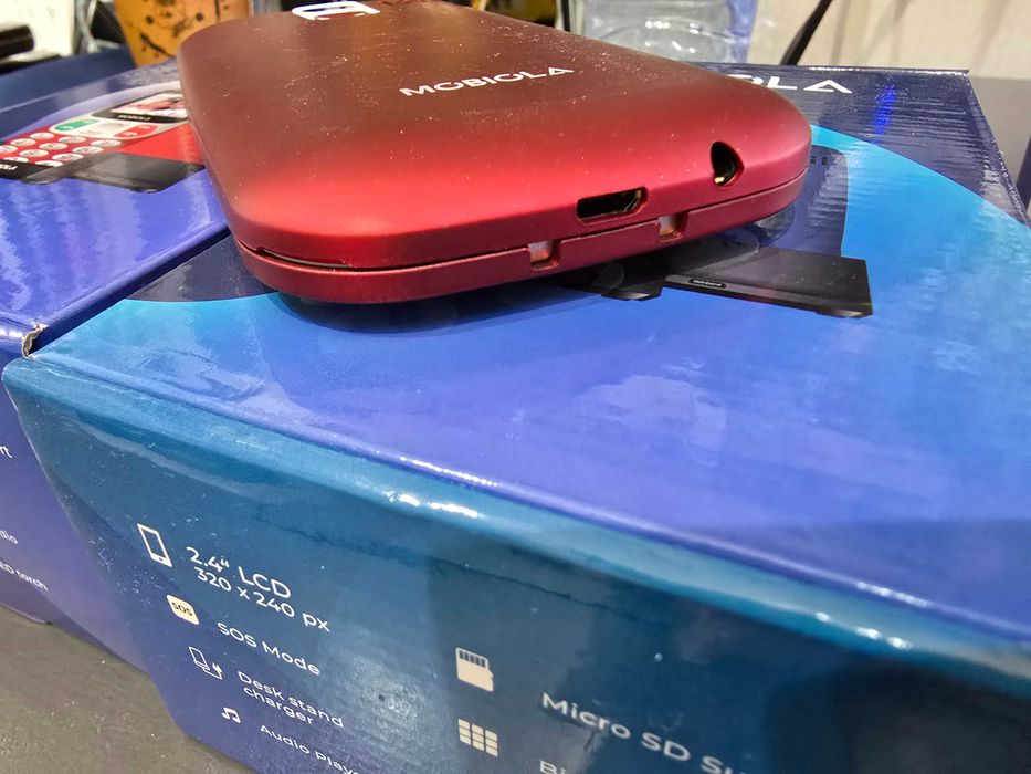 Mobiola- телефони за възрастни