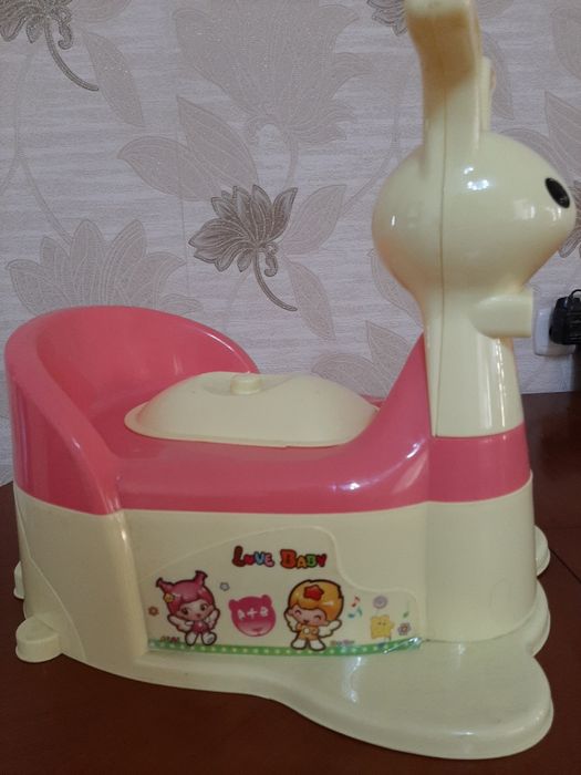 Горшок детский музыкальный на колёсах