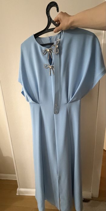 Женское платье нарядное