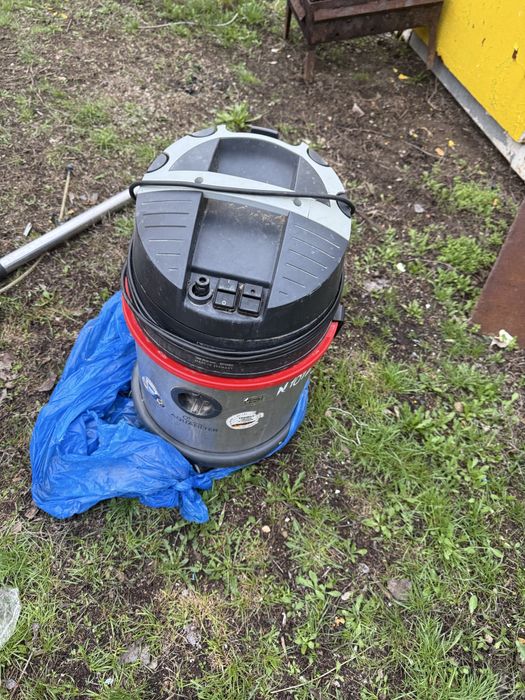 Пылесос в хорошем состоянии