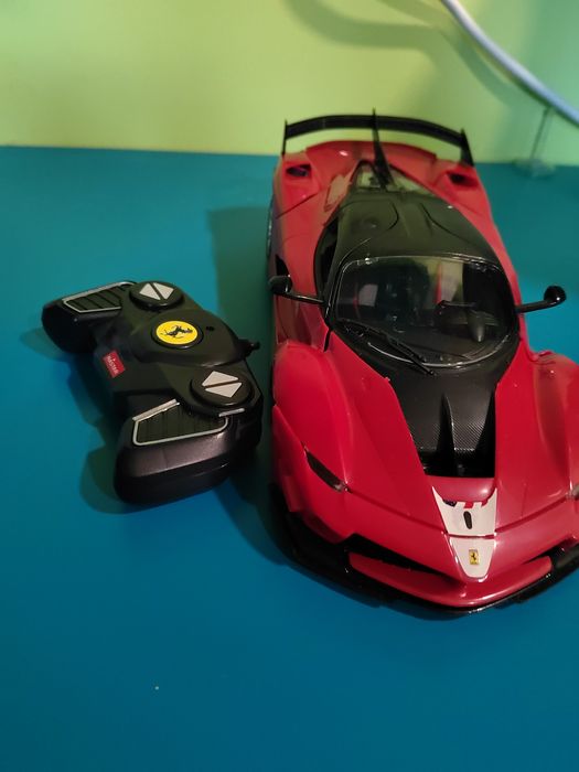 Кола Rastar FERRARI с радио управление