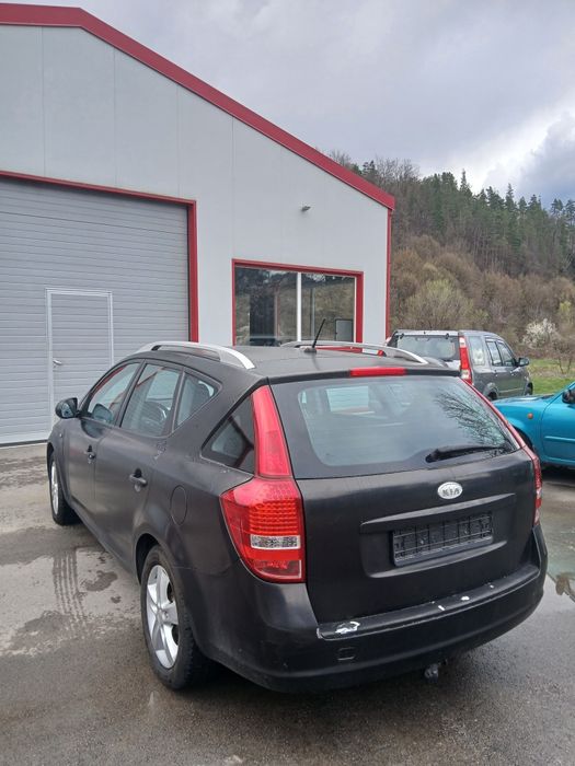 Kia Ceed / Киа Сийд 1.4 на части