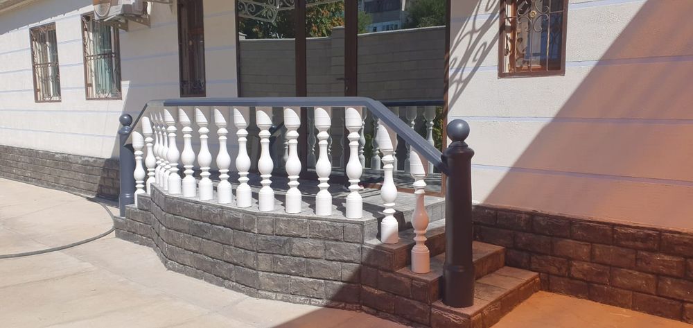 Балясины,  колонны , тумбы, перила