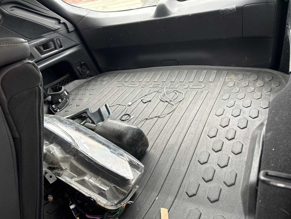 SUBARU OUTBACK onyx xt 2020 за части
