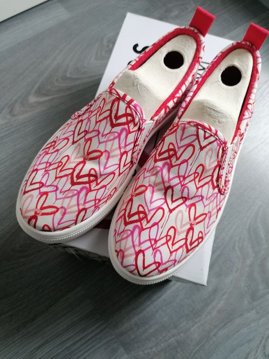 Летни кецове Sketches