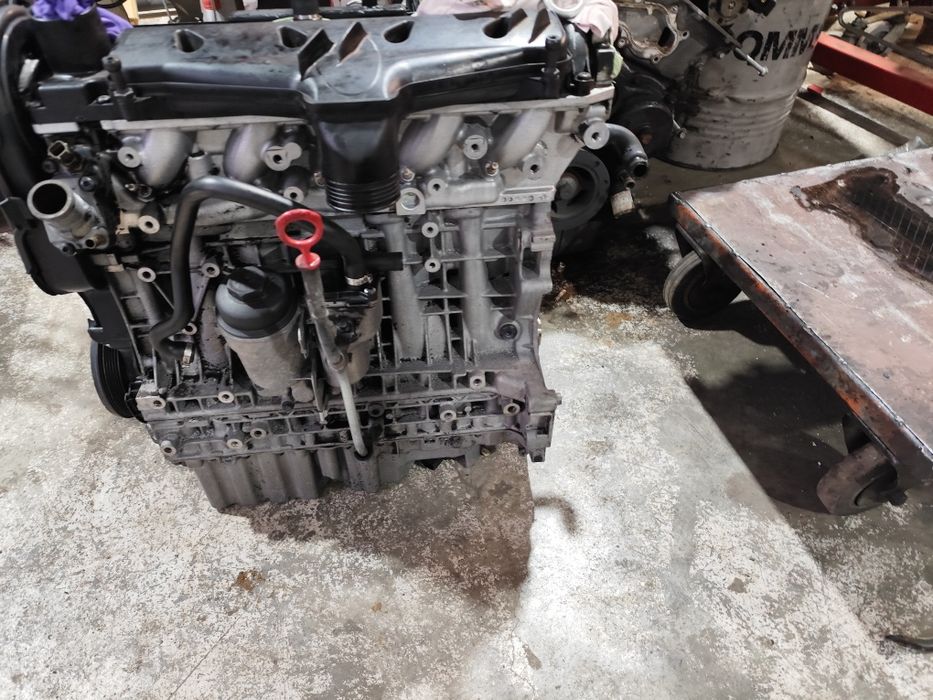Двигател за Volvo D5244T4