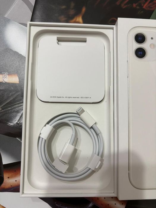 Iphone 11, 64 GB, в отличном состоянии