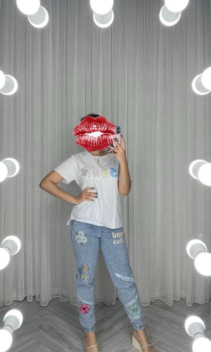 Женский Костюм .