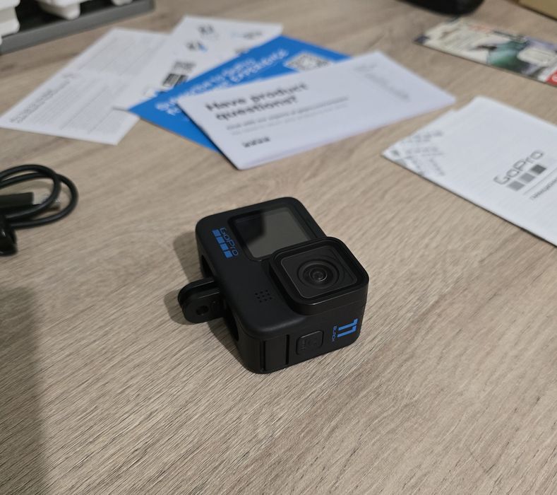 GoPro Hero 11 Black + SanDisk Extreme 64GB - Комплект