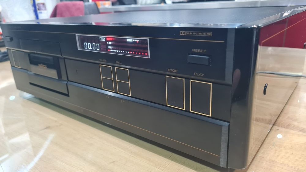 Vand Deck Revox  H-11