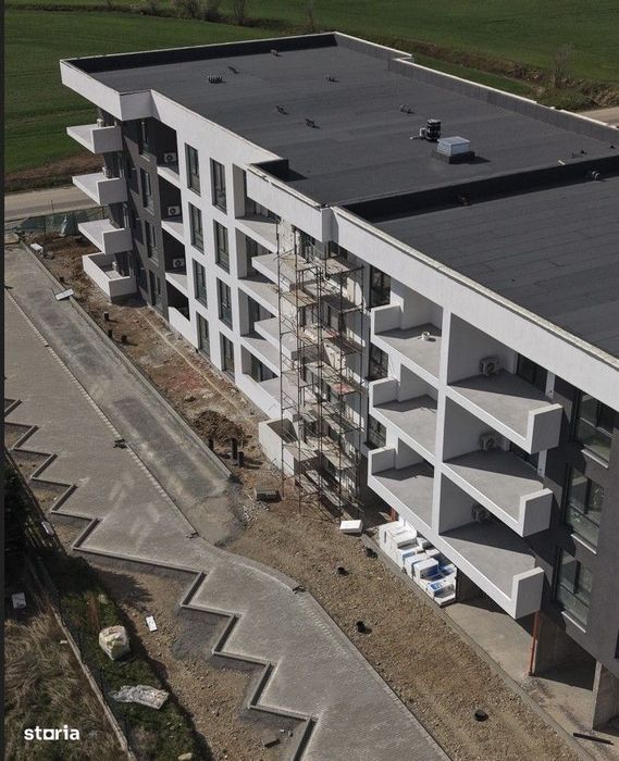 Apartament cu 3 camere - RIVIERA Oradea