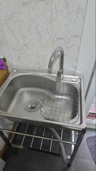 chiuveta inox cu robinet  60x45x75cm uz casnic sau restaurant noua