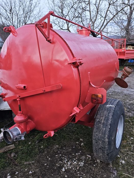 Vidanja, vitanjă(vidanjeră, cisterna,vitanjera)1700 litri