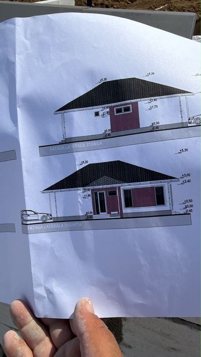 Vand urgent casa in rosu