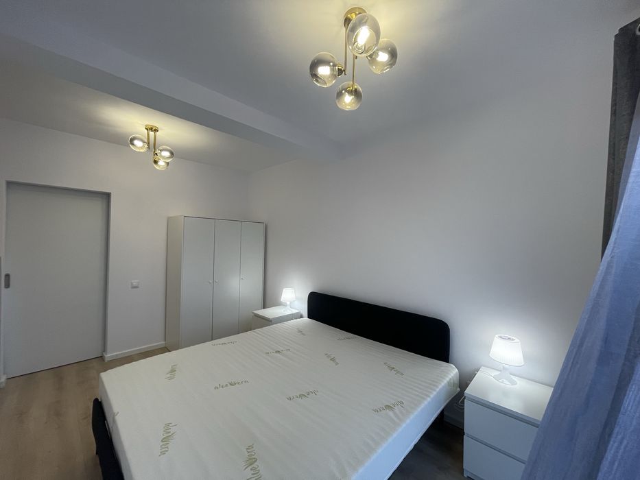 Casa la cheie de vanzare 4 camere,terasa curculabila, parcare, Floresti, Cluj