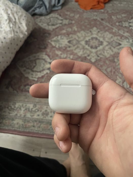AirPods 4 поколение