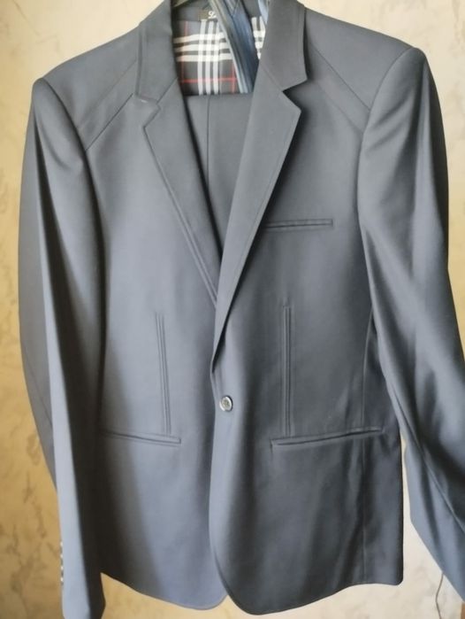 Мужской костюм-двойка