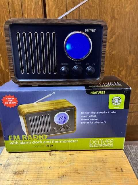 Radio analog Denver TR 39