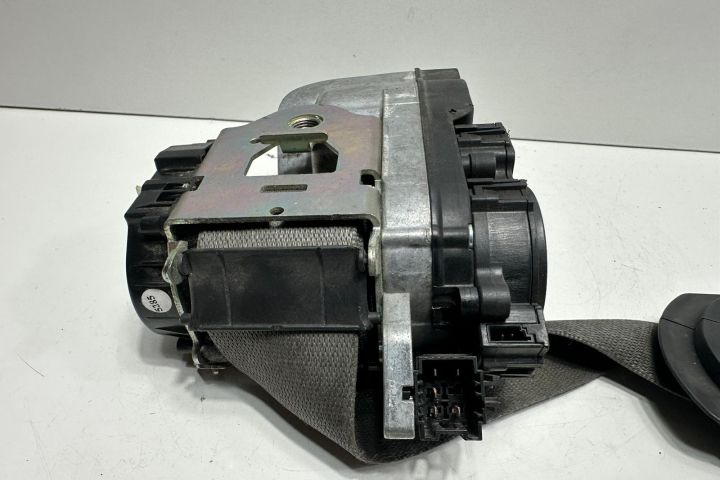 Centura siguranta dreapta fata 33043797 Mercedes-Benz S-Class W221