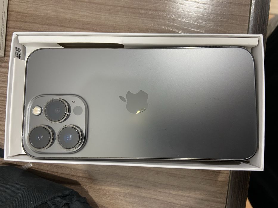 Продам айфон 13 про 128 гб
