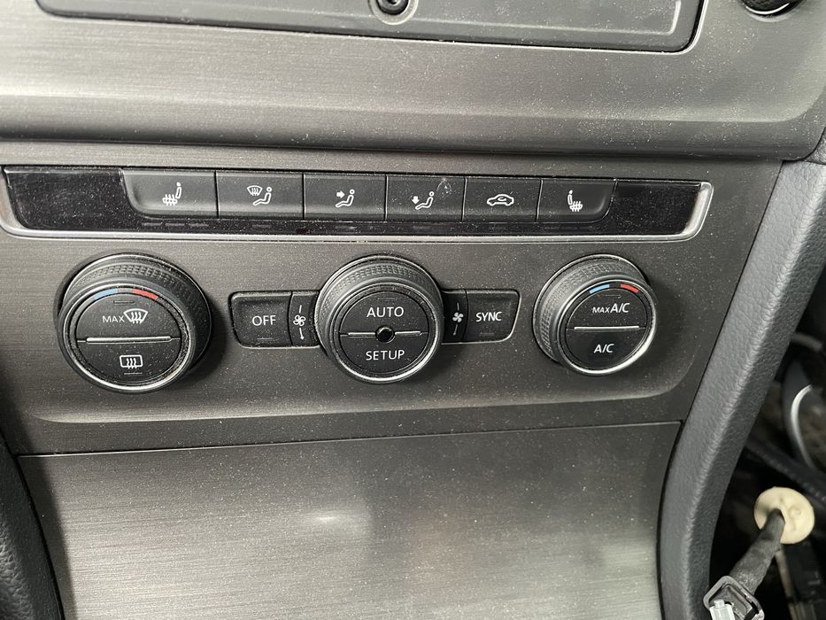 Panou clima vw golf7