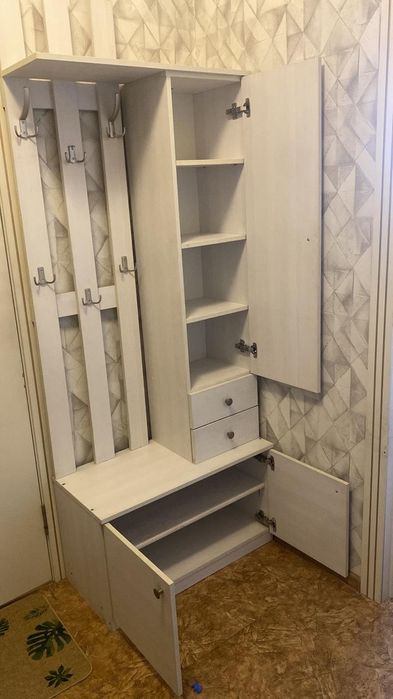 Шкаф для прихожей