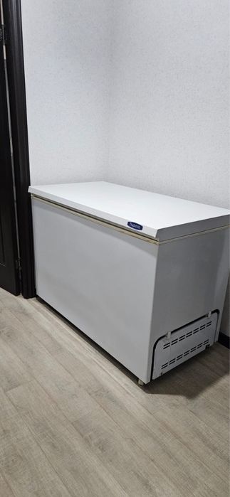 Продаем морозильник!