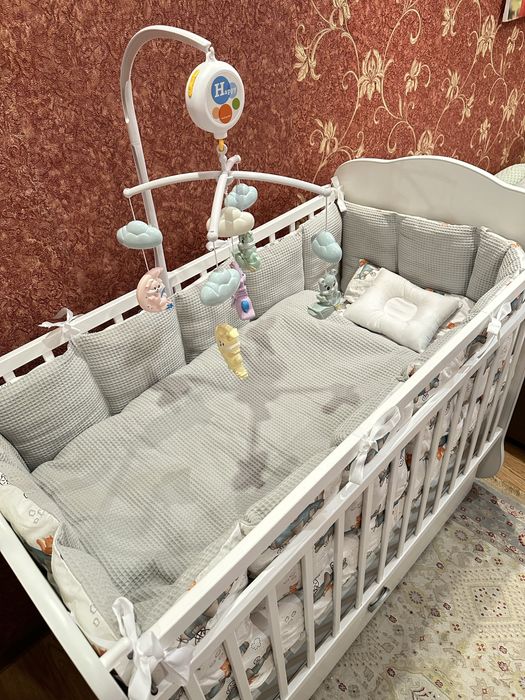 Бортики на кровать